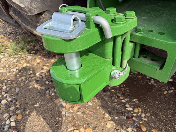 2025 John Deere 9R 590 Tractor 4WD