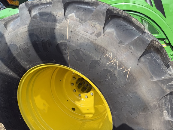 2025 John Deere 9R 590 Tractor 4WD