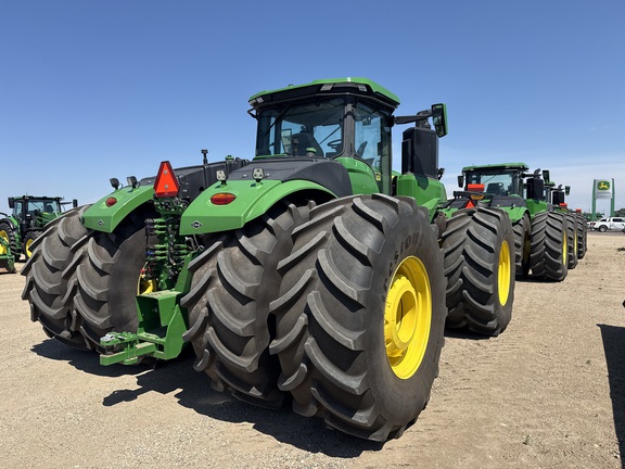 2025 John Deere 9R 590 Tractor 4WD