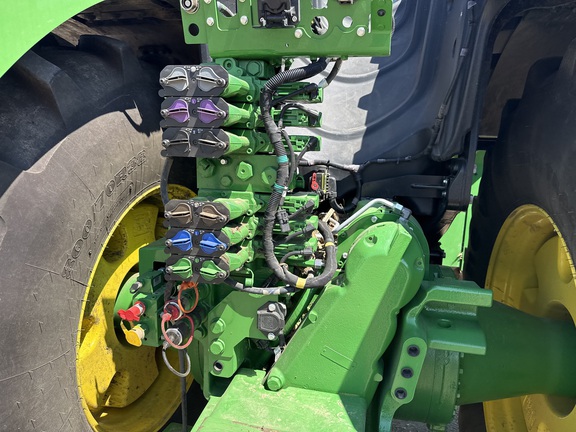 2025 John Deere 9R 590 Tractor 4WD