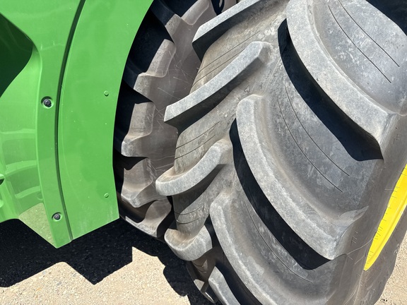 2025 John Deere 9R 590 Tractor 4WD