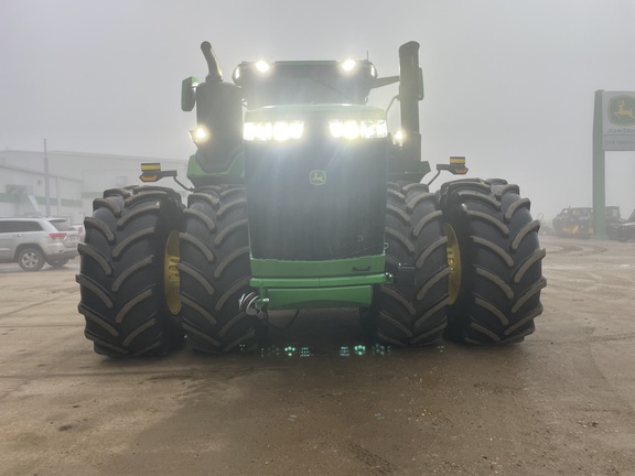 2025 John Deere 9R 590 Tractor 4WD