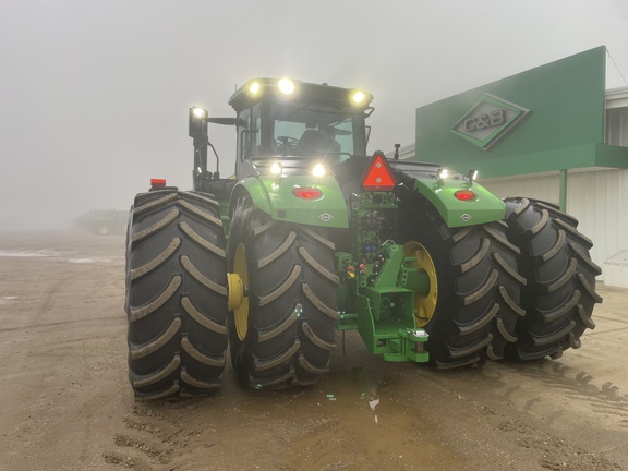 2025 John Deere 9R 590 Tractor 4WD