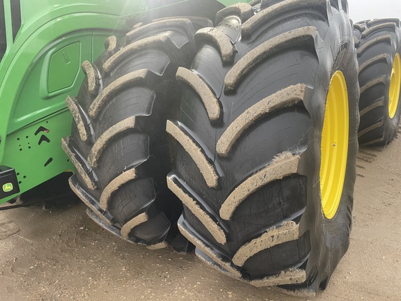 2025 John Deere 9R 590 Tractor 4WD