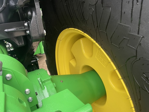 2025 John Deere 9R 590 Tractor 4WD
