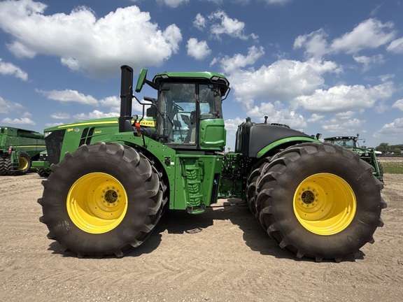 2025 John Deere 9R 540 Tractor 4WD