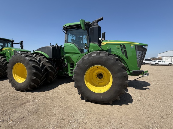 2025 John Deere 9R 540 Tractor 4WD