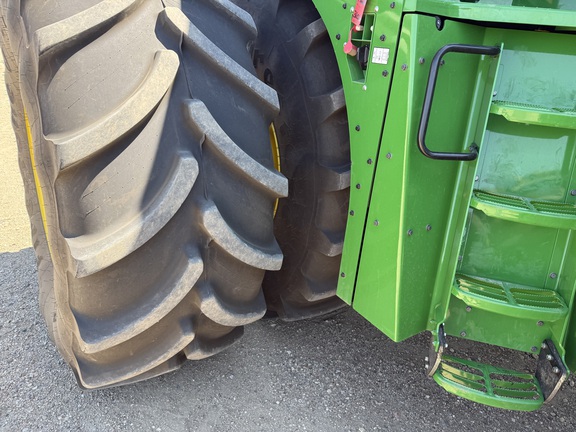2025 John Deere 9R 540 Tractor 4WD