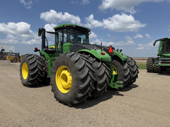 2025 John Deere 9R 590 Tractor 4WD