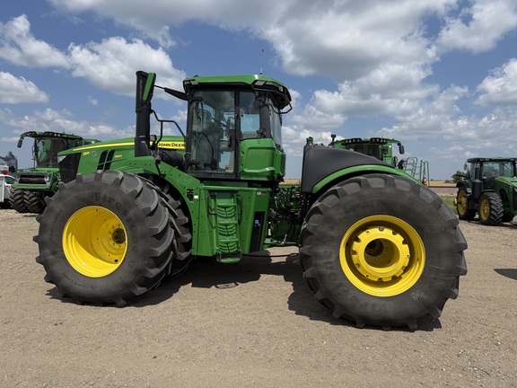 2025 John Deere 9R 590 Tractor 4WD