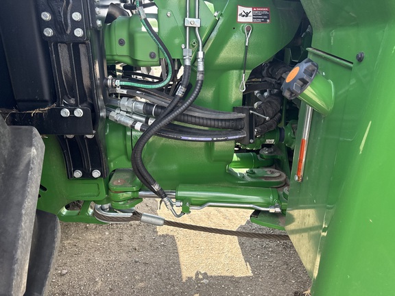 2025 John Deere 9R 590 Tractor 4WD