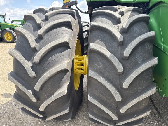 2025 John Deere 9R 590 Tractor 4WD