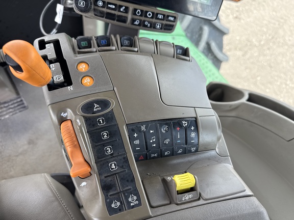 2025 John Deere 9R 590 Tractor 4WD