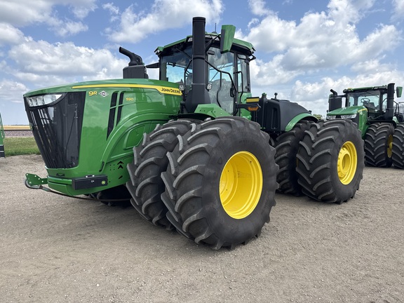 2025 John Deere 9R 590 Tractor 4WD