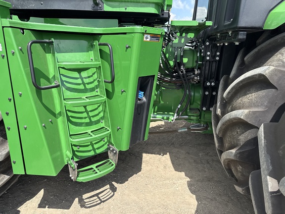2025 John Deere 9R 590 Tractor 4WD