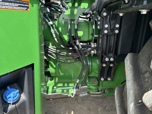 2025 John Deere 9R 590 Tractor 4WD