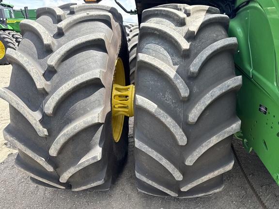 2025 John Deere 9R 590 Tractor 4WD