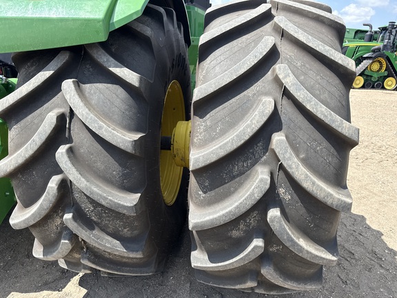 2025 John Deere 9R 590 Tractor 4WD