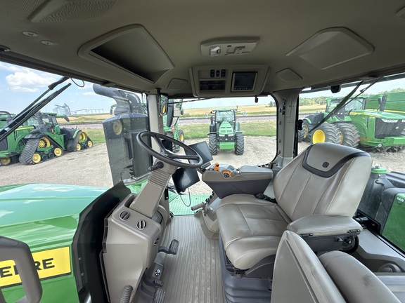 2025 John Deere 9R 590 Tractor 4WD