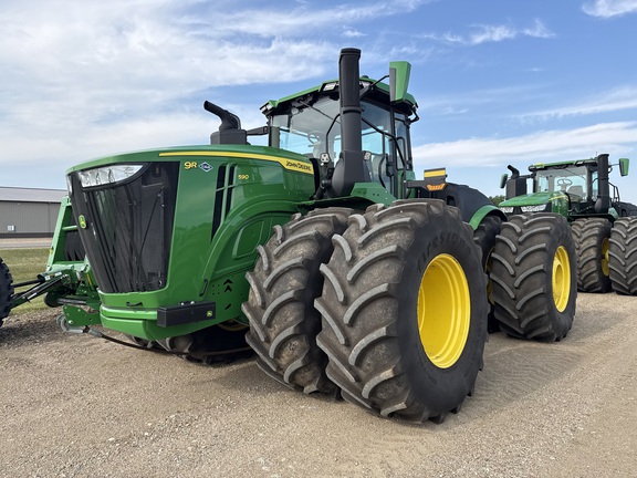 2025 John Deere 9R 590 Tractor 4WD