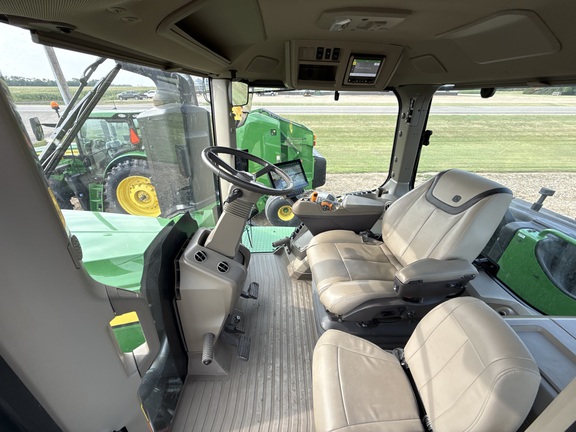 2025 John Deere 9R 590 Tractor 4WD