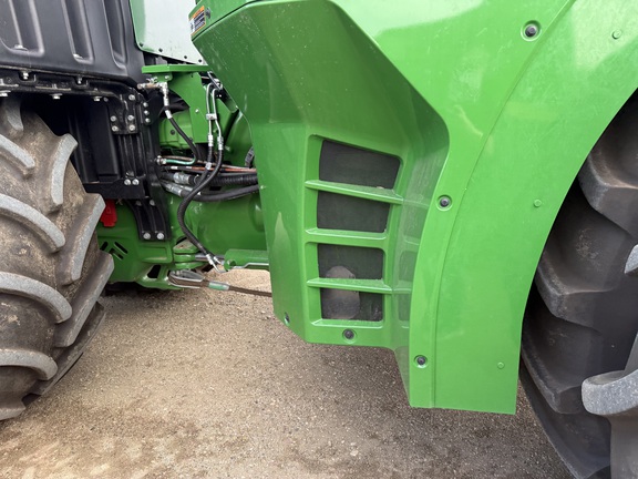 2025 John Deere 9R 590 Tractor 4WD