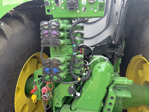 2025 John Deere 9R 590 Tractor 4WD