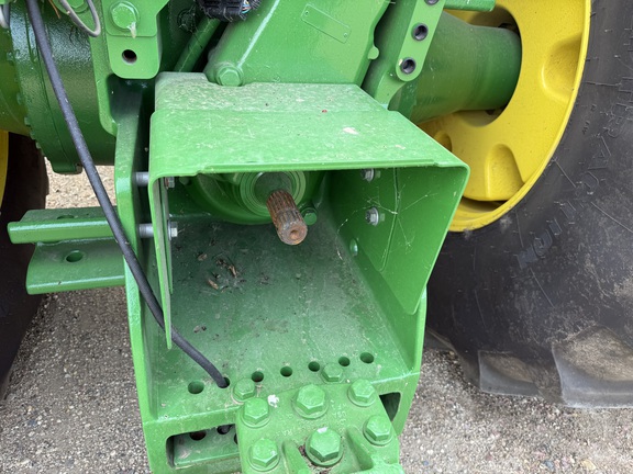 2025 John Deere 9R 590 Tractor 4WD
