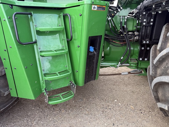 2025 John Deere 9R 590 Tractor 4WD