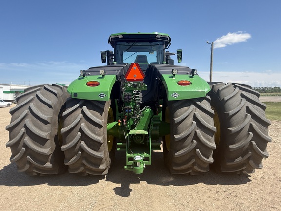 2025 John Deere 9R 590 Tractor 4WD
