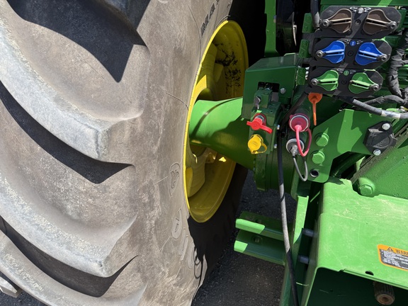 2025 John Deere 9R 590 Tractor 4WD