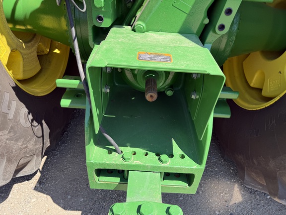 2025 John Deere 9R 590 Tractor 4WD