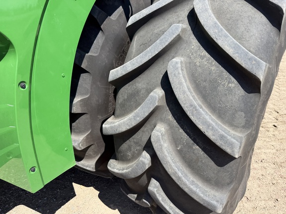 2025 John Deere 9R 590 Tractor 4WD