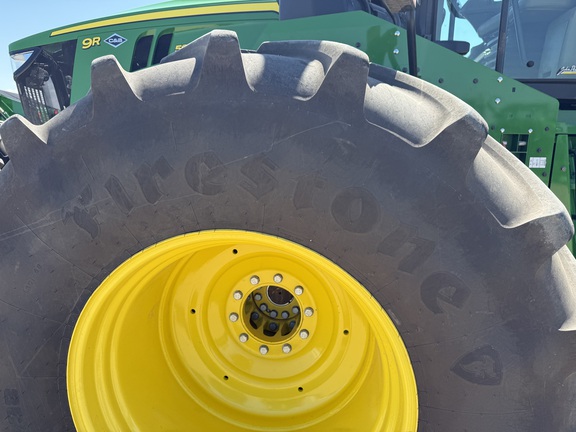 2025 John Deere 9R 590 Tractor 4WD