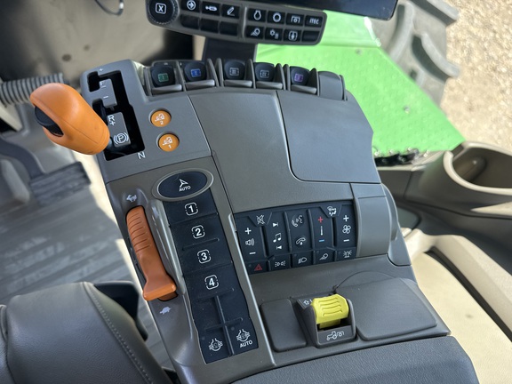 2025 John Deere 9R 590 Tractor 4WD