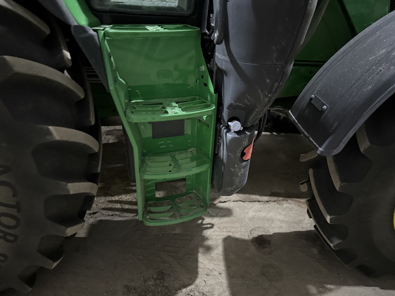 2023 John Deere 6R 165 Tractor