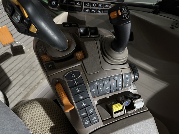 2023 John Deere 6R 165 Tractor