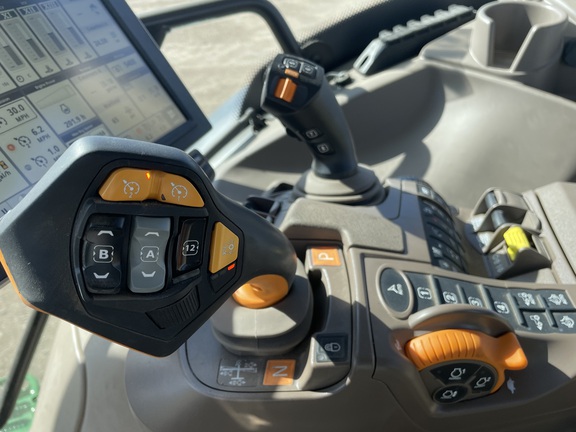 2023 John Deere 6R 165 Tractor