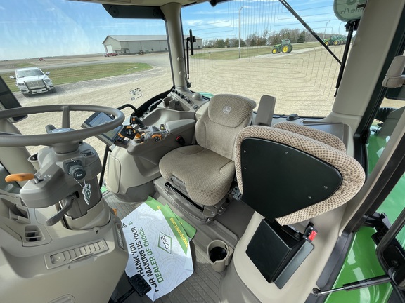 2023 John Deere 6R 165 Tractor