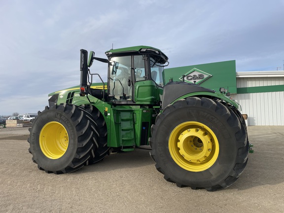 2024 John Deere 9R 590 Tractor 4WD