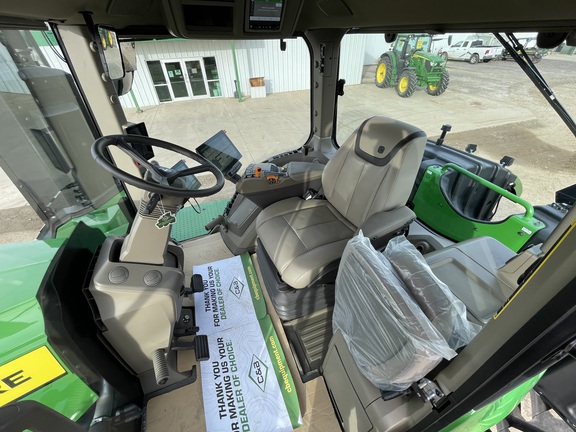 2024 John Deere 9R 590 Tractor 4WD