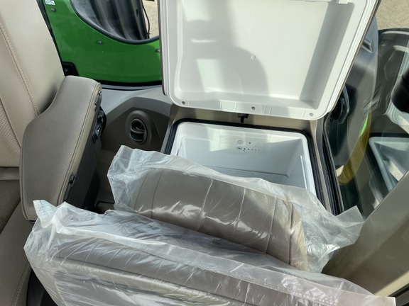 2024 John Deere 9R 590 Tractor 4WD