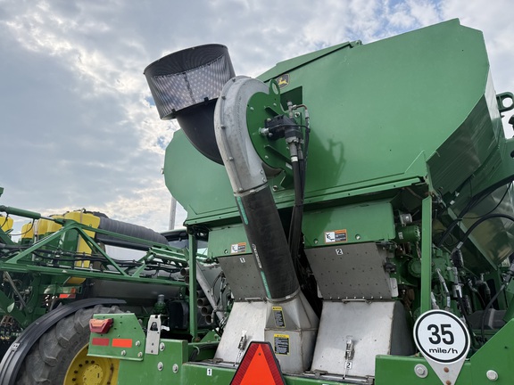 2025 John Deere 800R Misc