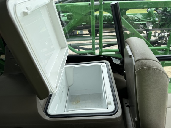 2025 John Deere 616R Sprayer/High Clearance