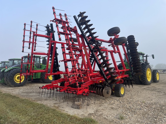 2023 Sunflower 1436 Disk