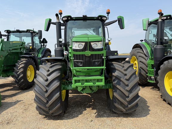 2025 John Deere 6R 195 Tractor