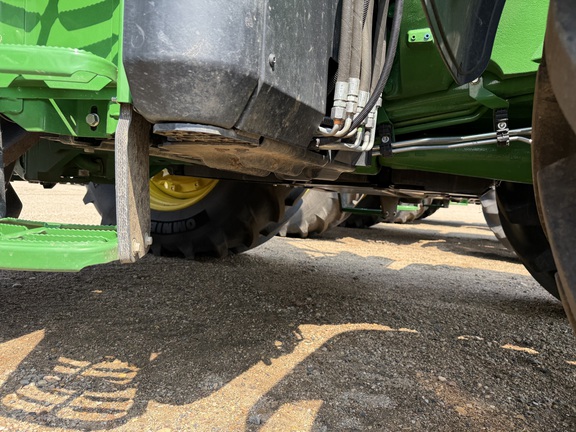 2025 John Deere 6R 195 Tractor