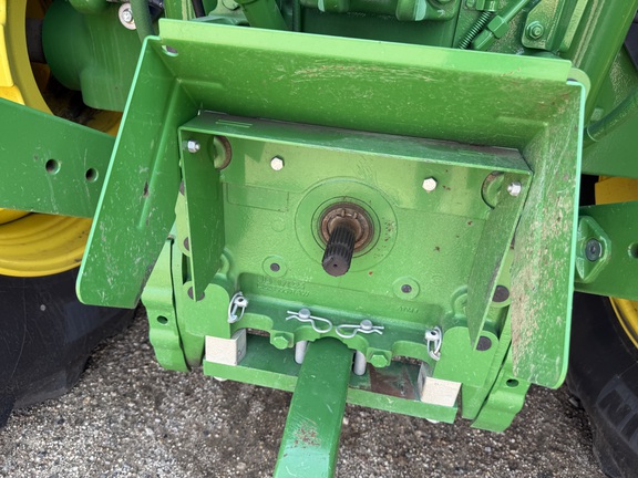 2025 John Deere 6R 195 Tractor