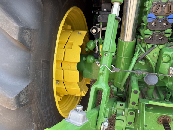 2025 John Deere 6R 195 Tractor