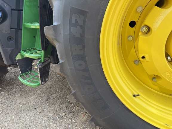 2025 John Deere 6R 195 Tractor